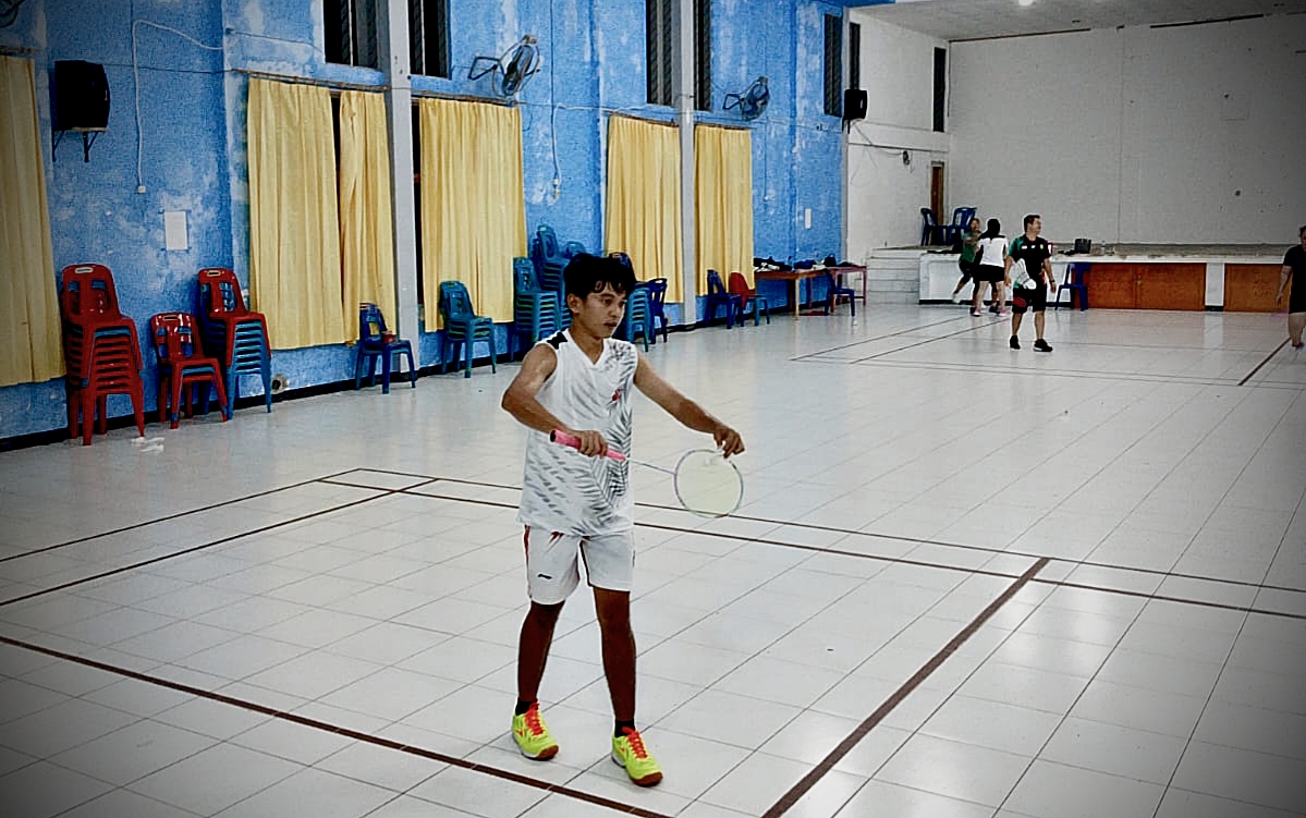 Badminton
